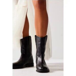 Free People Easton Equestrian Black Leather Boots Size 8 NWT in Box